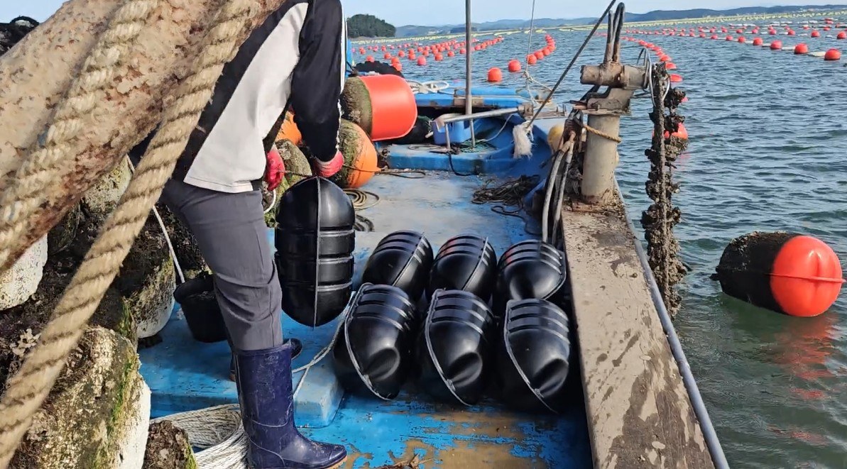 Aquaculture installation work